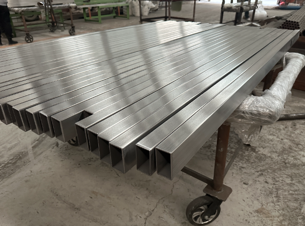 广州新能源汽车用不锈钢方管 现货